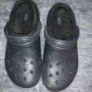 Black Crocs